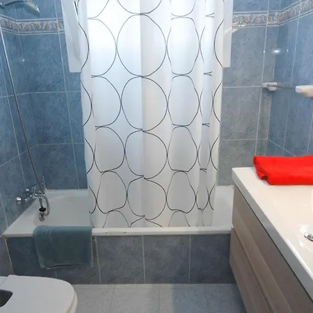 In Puerto Del Carmen Sleeps 5 Includes Swimming Pool Willa *